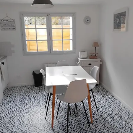 Ferienhaus Sardine, Face A La Foret *